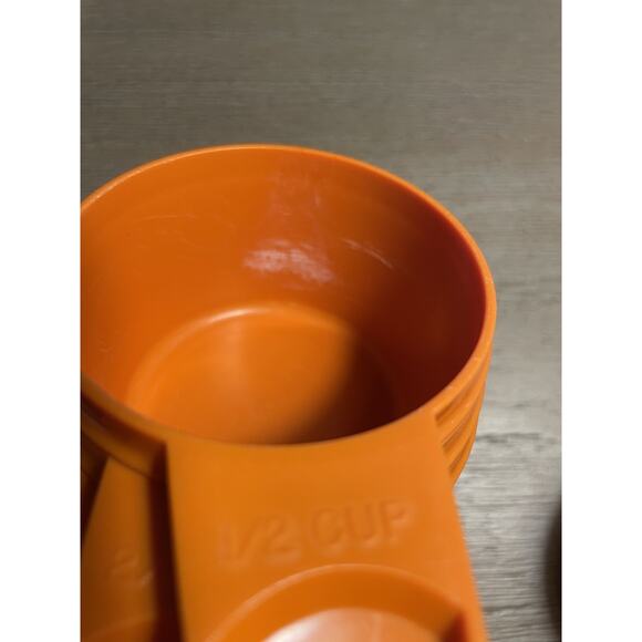 Tupperware Measuring Stacking Cups Set of 5 Orange VTG 1970sRetro-1 cup missing - Picture 7 of 8